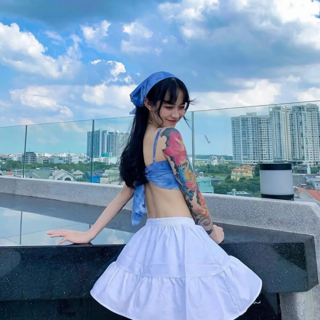 爬墙新娘年十八。